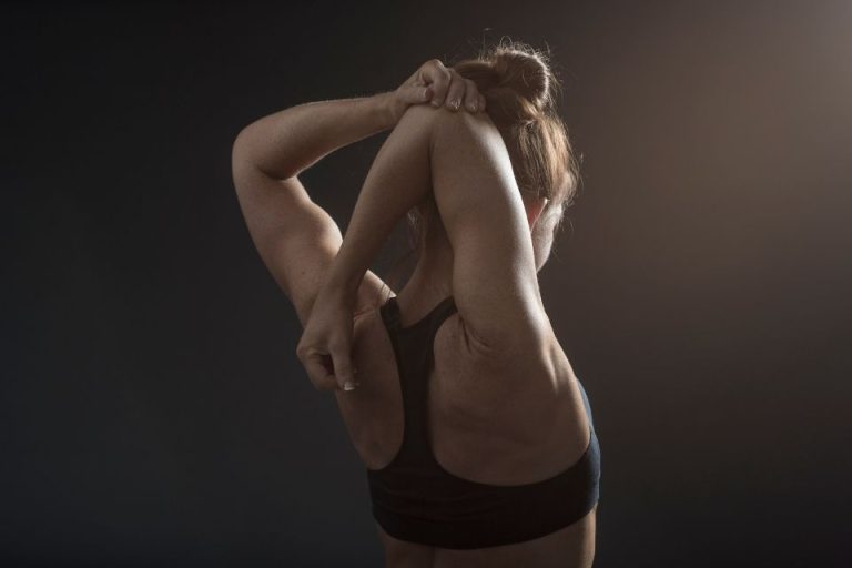 Benefícios do Alongamento: Por que Alongar é Essencial para o Corpo