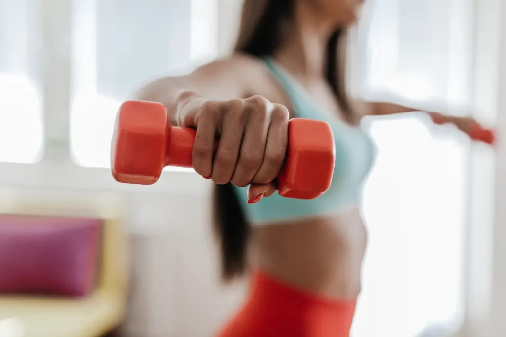 Treino de Academia para Iniciantes: 8 Exercícios Essenciais para Começar com Segurança