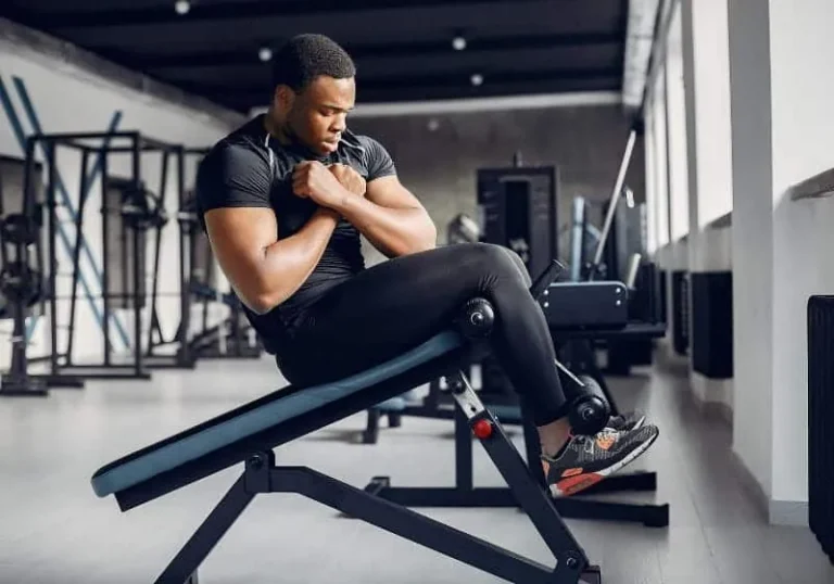 Core Training on the Machine: How to Use It to Build a Stronger Abdominal Region