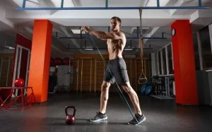 Resistance Band Twist: How the Exercise Strengthens the Core and Improves Stability