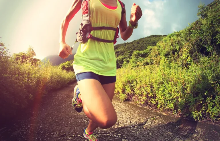 Corrida em Trilha para Iniciantes: Tudo o Que Você Precisa Saber para Começar