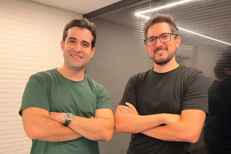 Dois brasileiros criaram uma IA que monta seu treino — e ela vai faturar R$ 25 milhões